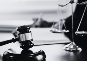 Responsabilité civile et pénale de l'exploitant d'un site industriel